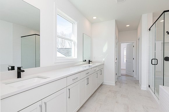 Hedgerow Traditional-34