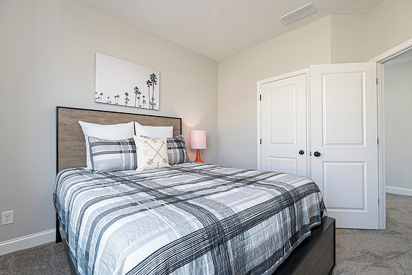 Bedroom 4-2