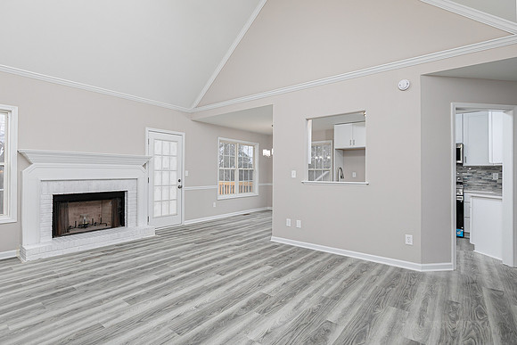 235 Greenfield Way-6