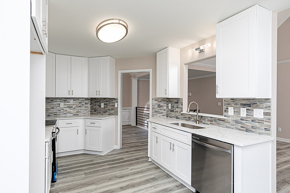 235 Greenfield Way-12
