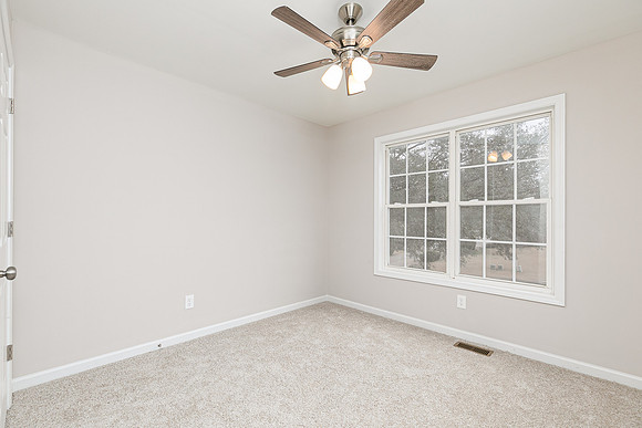 235 Greenfield Way-25