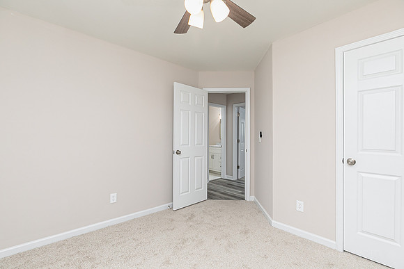 235 Greenfield Way-26