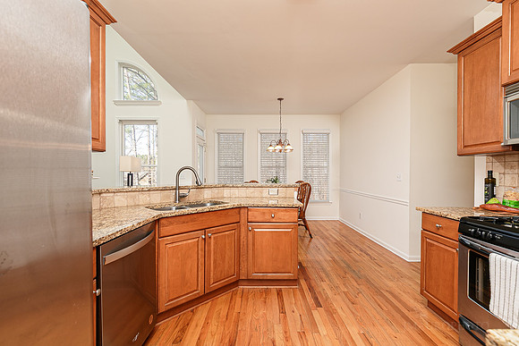 55 Scarlet Oak Way-11