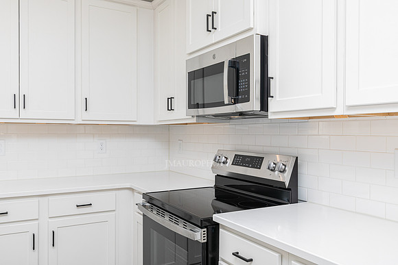 Kitchen-8