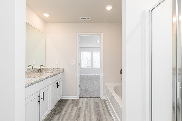 Master Bath-3