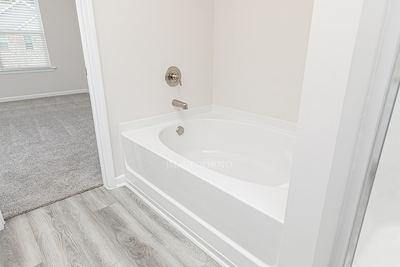 Master Bath-4