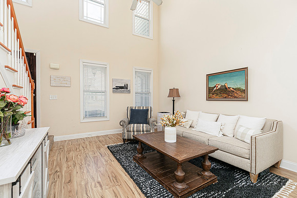 2813 Dominion Ln-5