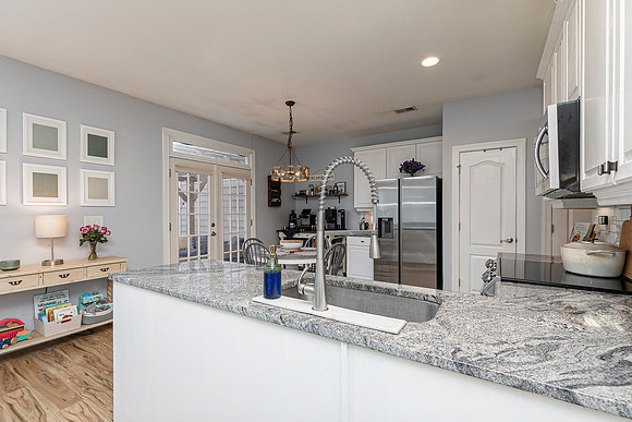 2813 Dominion Ln-10