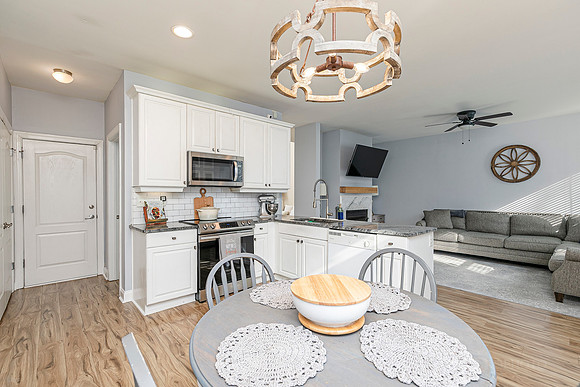 2813 Dominion Ln-11