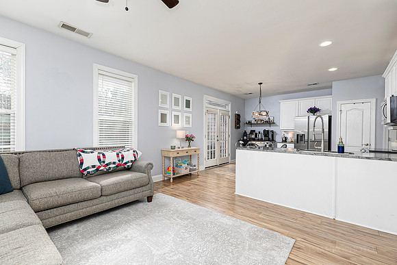 2813 Dominion Ln-17