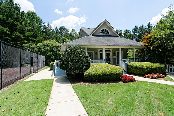 Clubhouse-1