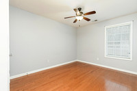 5011 Kathryn Glen Dr-13