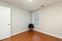 5011 Kathryn Glen Dr-16