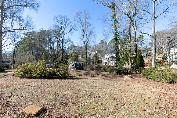 251 Evelyn St.-31
