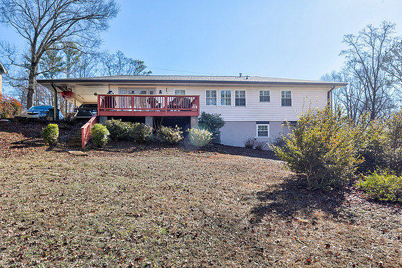 251 Evelyn St.-32