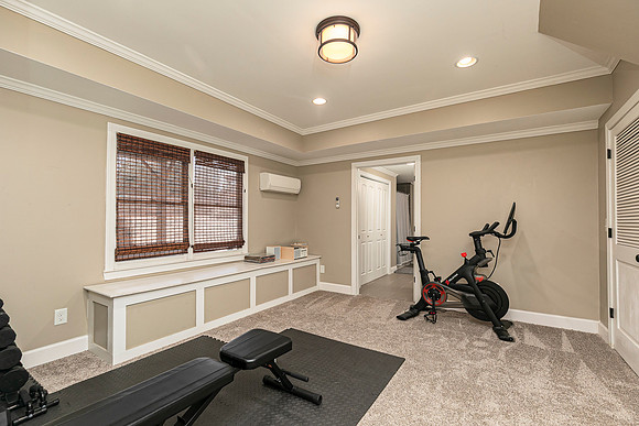 5611 Hedge Brooke Lane-40