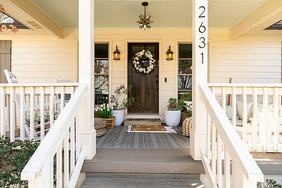 2631 Brown Circle-4
