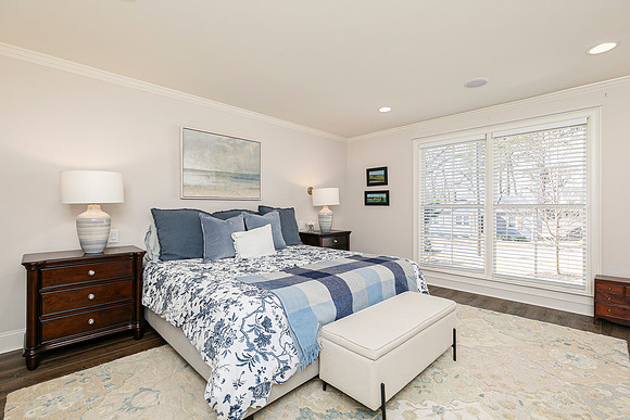 2631 Brown Circle-18
