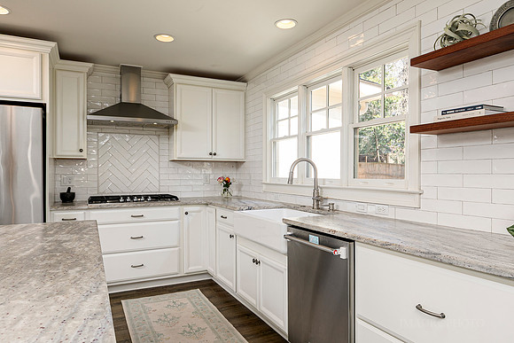 2631 Brown Circle-32