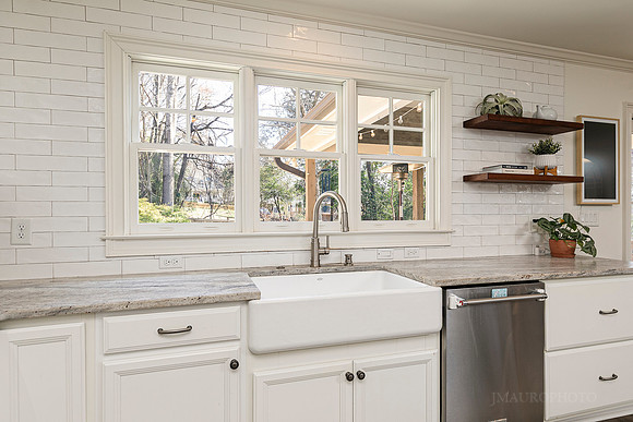 2631 Brown Circle-34