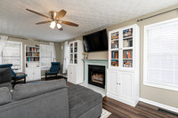 3998 Verbena Drive-12