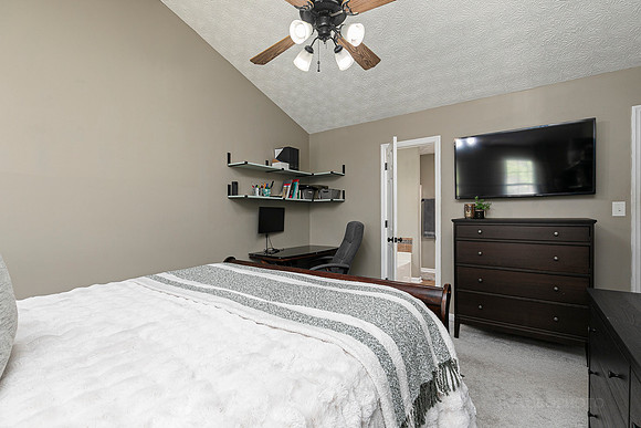3998 Verbena Drive-27