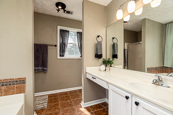 3998 Verbena Drive-28