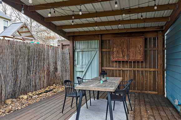 3998 Verbena Drive-39