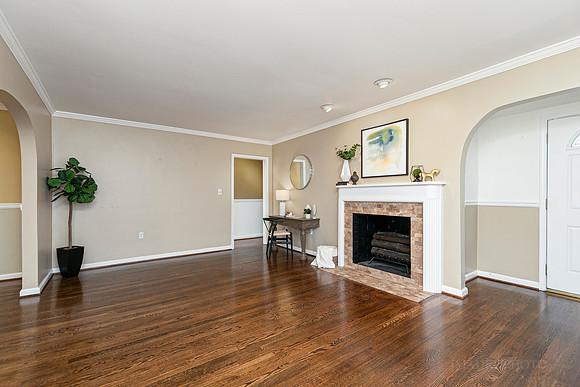 683 Collier Rd-8