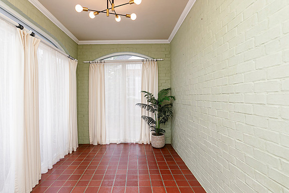 683 Collier Rd-10