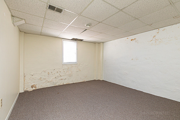 683 Collier Rd-32