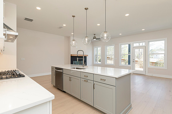 Oakridge Fairview-14