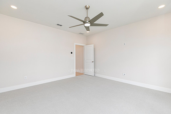 Oakridge Fairview-23