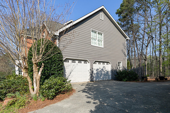 1561 Halisport Lake Dr-7