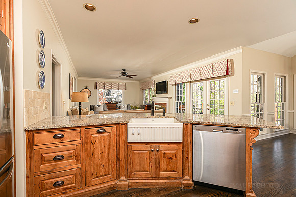 1561 Halisport Lake Dr-23