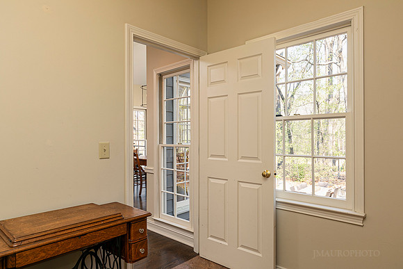 1561 Halisport Lake Dr-28
