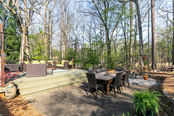 1561 Halisport Lake Dr-59