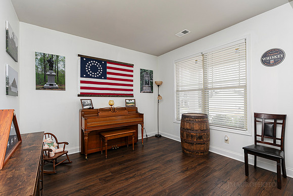 152 Greatwood Ln-7
