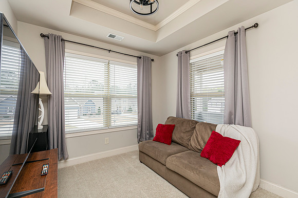 152 Greatwood Ln-33