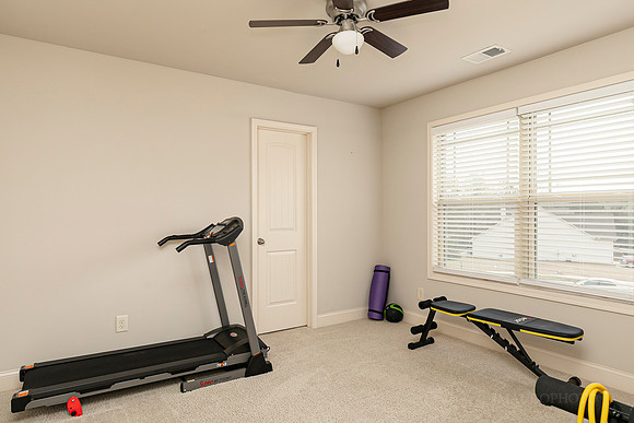 152 Greatwood Ln-39