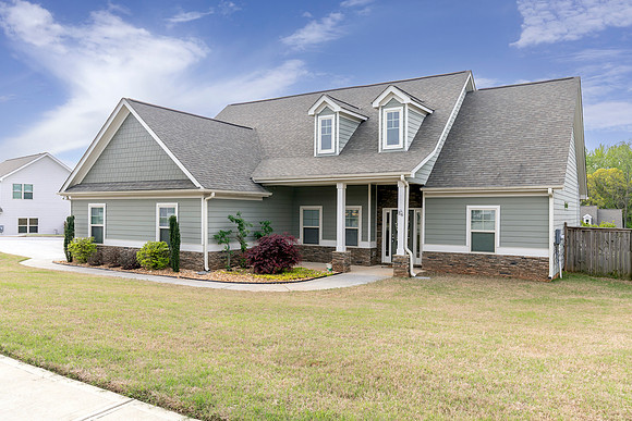 56 Unicoi Way-2