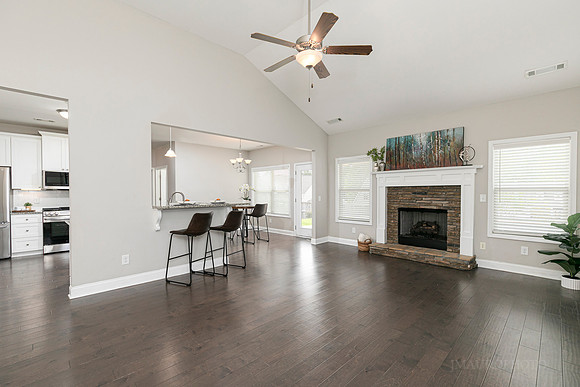 56 Unicoi Way-12
