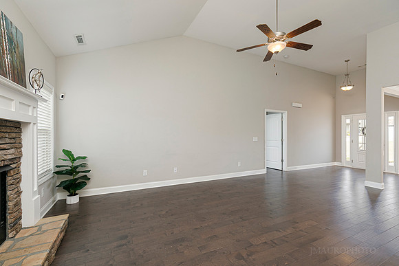 56 Unicoi Way-13