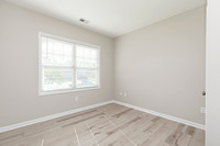 418 Matera Dr-7