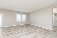 418 Matera Dr-17