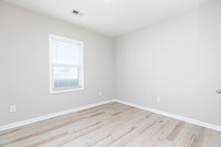 418 Matera Dr-19