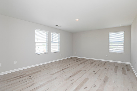418 Matera Dr-25