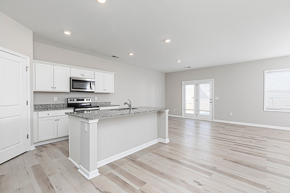 418 Matera Dr-9
