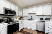9420 Poole Rd-16