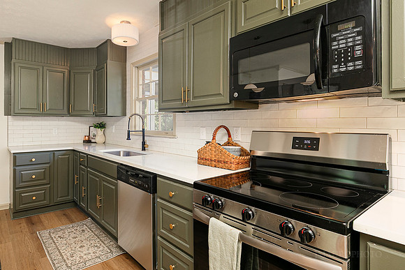 3554 Geralding St-22